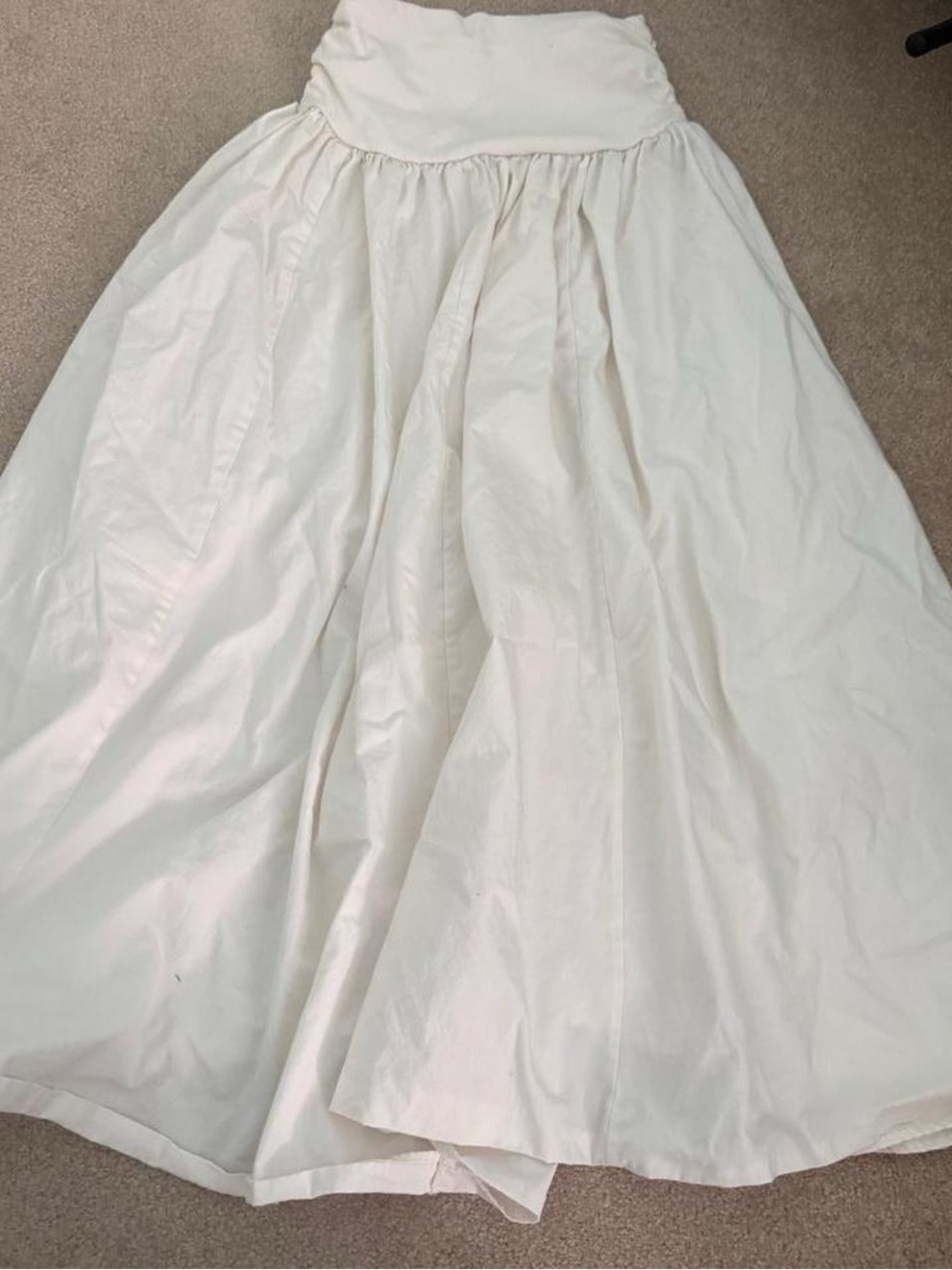 🤍 ZARA White Draped Maxi Skirt – Adjustable Ruched Detail